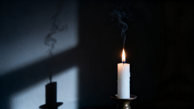 sciomancia lectura de sombras con vela blanca paso a paso ritual facil y revelador